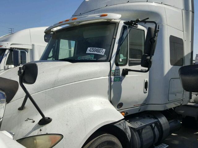 3HSDBSJR1AN178200 - 2010 INTERNATIONAL PROSTAR 白色 照片 2