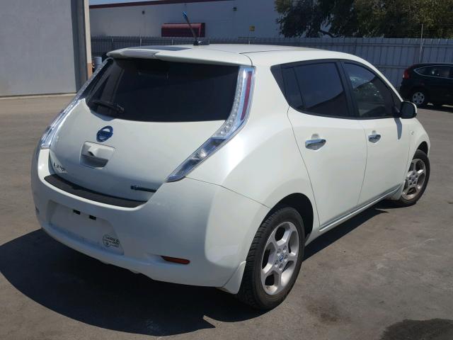 JN1AZ0CP7CT016897 - 2012 NISSAN LEAF SV WHITE photo 4