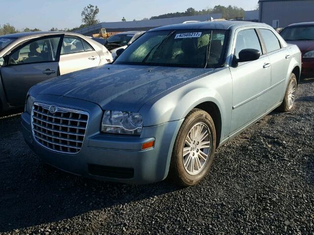 2C3KA43D79H615234 - 2009 CHRYSLER 300 LX GREEN photo 2