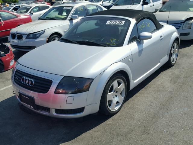 TRUUT28N021019154 - 2002 AUDI TT QUATTRO SILVER photo 2