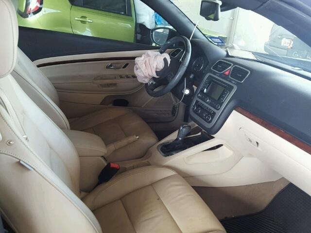 WVWFW7AH4CV014898 - 2012 VOLKSWAGEN EOS LUX 蓝色 照片 5