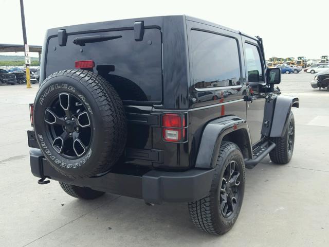 1C4AJWBG8HL685504 - 2017 JEEP WRANGLER S 黑色 照片 4