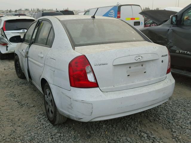 KMHCN46C09U370406 - 2009 HYUNDAI ACCENT GLS WHITE photo 3