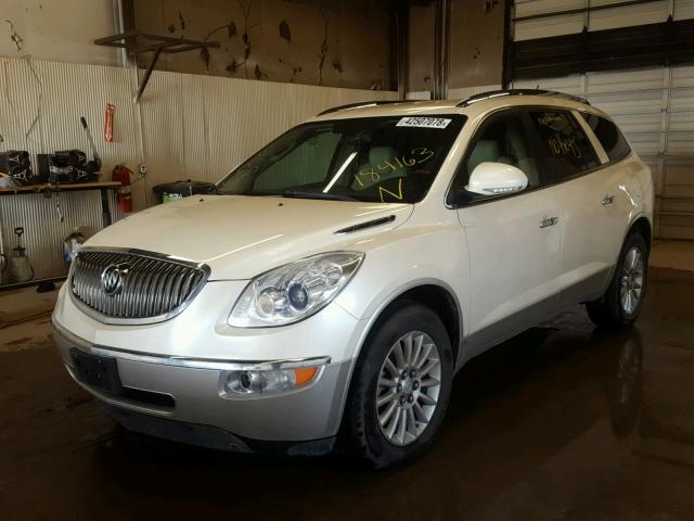 5GAEV23798J184163 - 2008 BUICK ENCLAVE CX WHITE photo 2