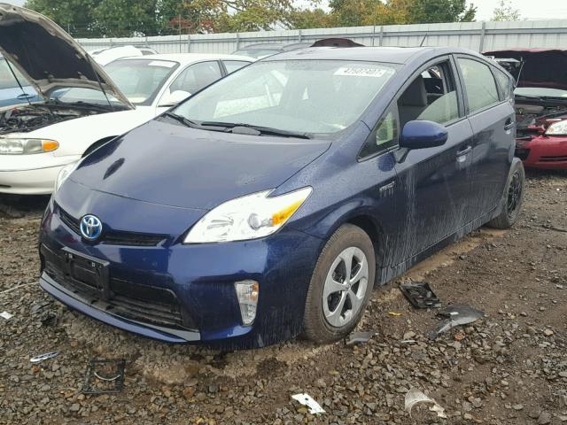 JTDKN3DU9F1928272 - 2015 TOYOTA PRIUS 蓝色 照片 2
