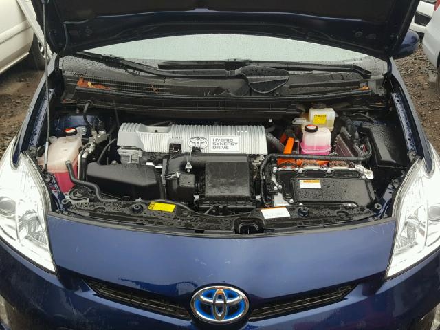 JTDKN3DU9F1928272 - 2015 TOYOTA PRIUS 蓝色 照片 7