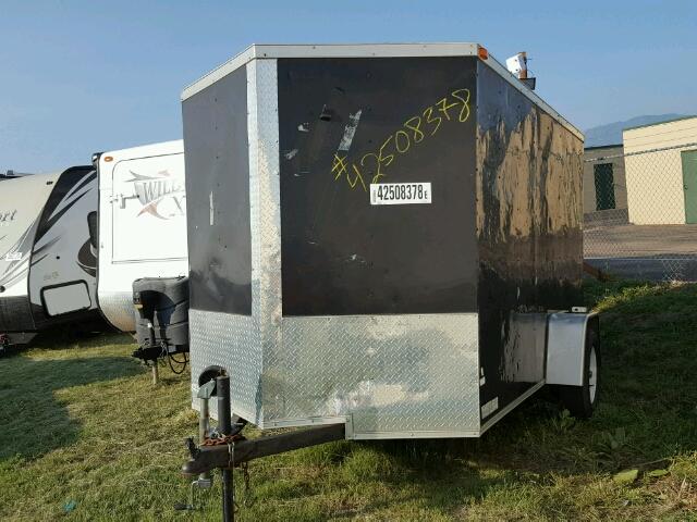 53FBE1011BF002199 - 2011 COVE TRAILER BLACK photo 2