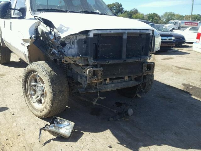 1FTSW21P47EA77725 - 2007 FORD F250 WHITE photo 9