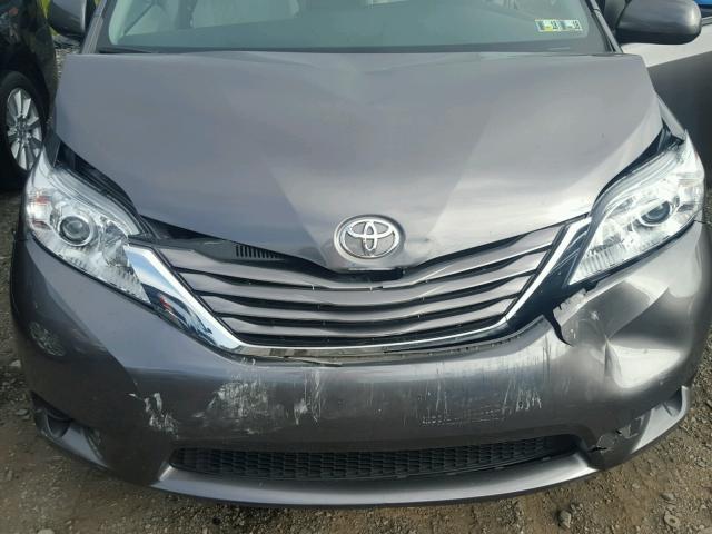 5TDJK3DC9FS103766 - 2015 TOYOTA SIENNA LE GRAY photo 7