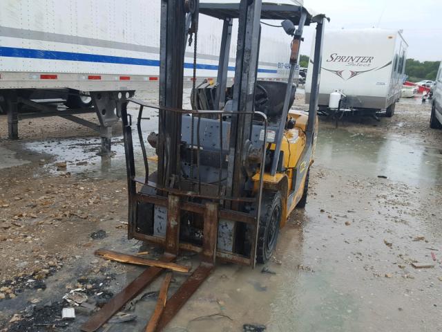 A45L00815 - 2003 TCM FORKLIFT ყვითელი ფოტო 2