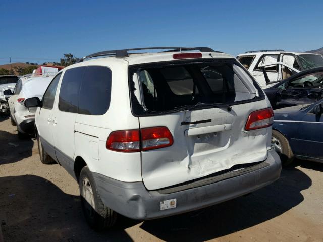 4T3ZF13C52U437525 - 2002 TOYOTA SIENNA LE WHITE photo 3