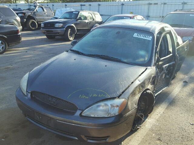 1FAFP52234G152584 - 2004 FORD TAURUS LX GRAY photo 2