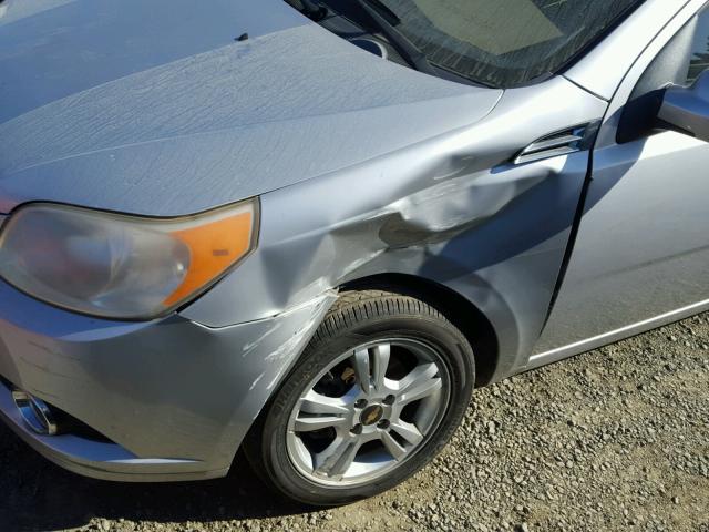 KL1TG66E59B312869 - 2009 CHEVROLET AVEO LT SILVER photo 9