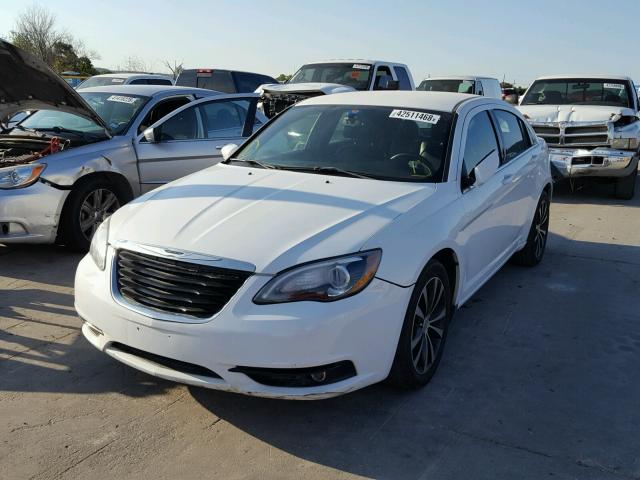 1C3CCBBG2CN250703 - 2012 CHRYSLER 200 TOURIN WHITE photo 2