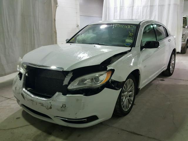 1C3CCBCG3CN230524 - 2012 CHRYSLER 200 WHITE photo 2