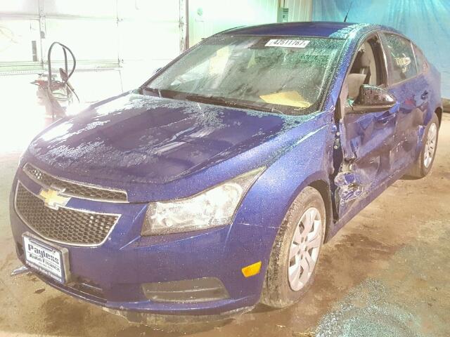 1G1PA5SH2D7141654 - 2013 CHEVROLET CRUZE LS BLUE photo 2