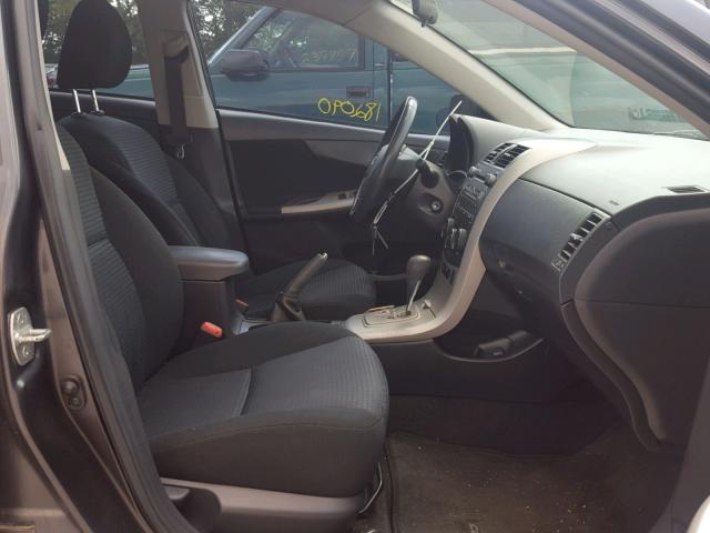 2T1BE40E89C027365 - 2009 TOYOTA COROLLA XR 灰色 照片 5