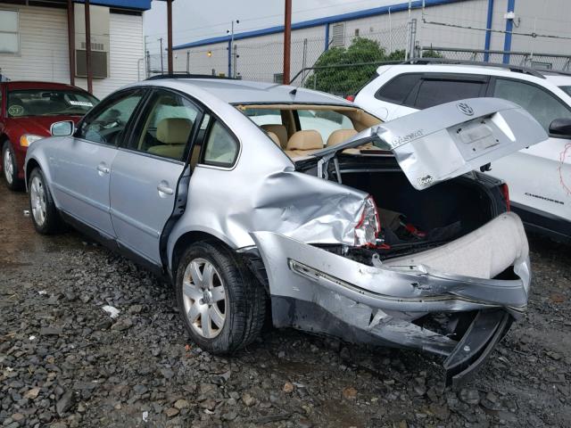 WVWRH63B51P275615 - 2001 VOLKSWAGEN PASSAT GLX 银色 照片 3