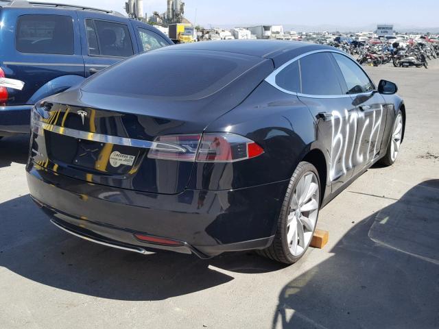 5YJSA1DP0CFS01020 - 2012 TESLA MODEL S BLACK photo 4