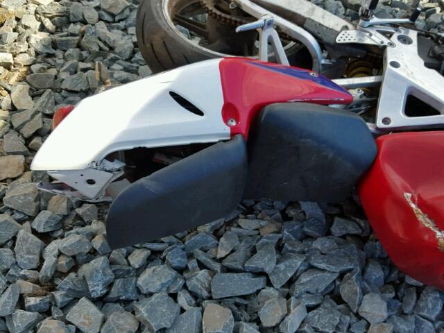 2SAAQQ19902045956 - 1999 HONDA CBR900RR  RED photo 6