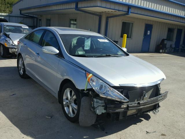 5NPEC4ACXDH552983 - 2013 HYUNDAI SONATA SE SILVER photo 1