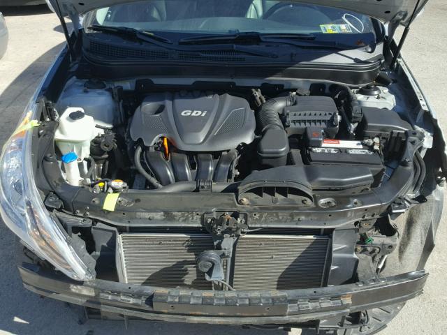 5NPEC4ACXDH552983 - 2013 HYUNDAI SONATA SE SILVER photo 7