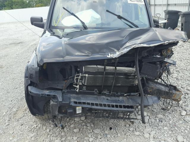 1J8HG58296C366752 - 2006 JEEP COMMANDER 黑色 照片 9