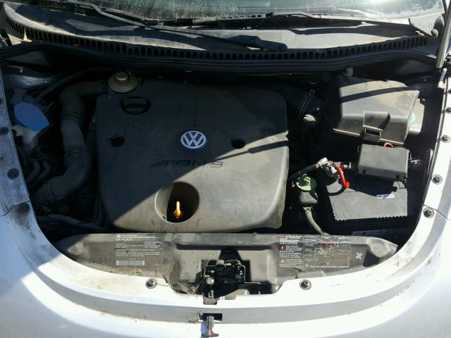 3VWCP21C53M440484 - 2003 VOLKSWAGEN NEW BEETLE 银色 照片 7
