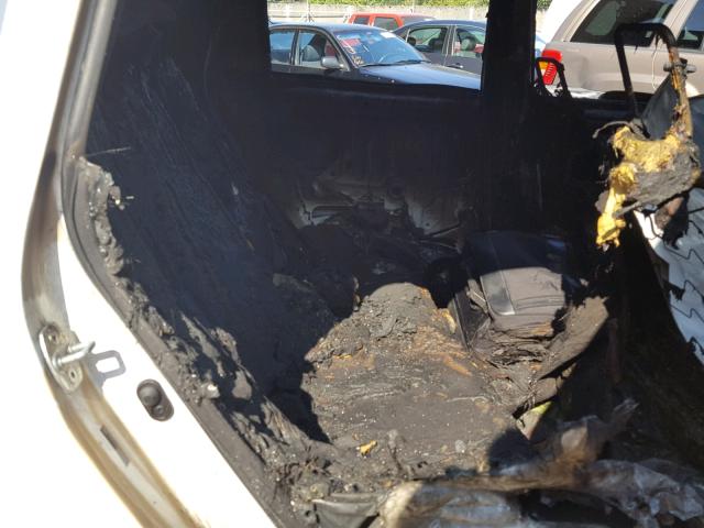 JTLKE50E781034563 - 2008 TOYOTA SCION XB Verbrannt Foto 6