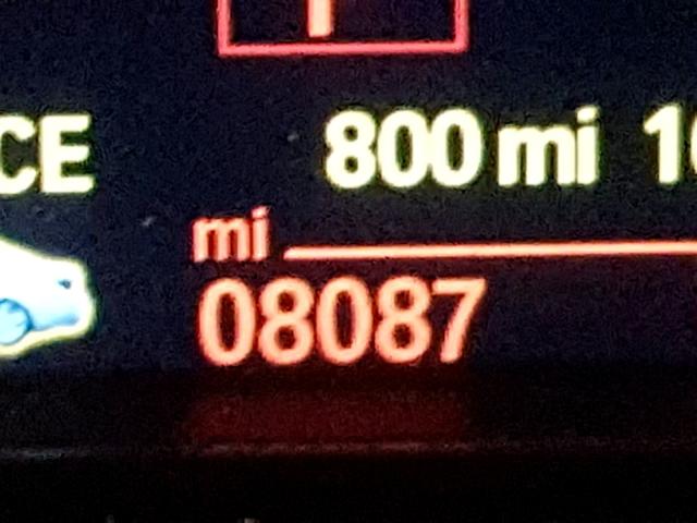 WBA8E5G32HNU44946 - 2017 BMW 320 XI SILVER photo 8