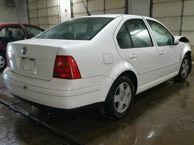 3VWSA29M6YM059759 - 2000 VOLKSWAGEN JETTA WHITE photo 4