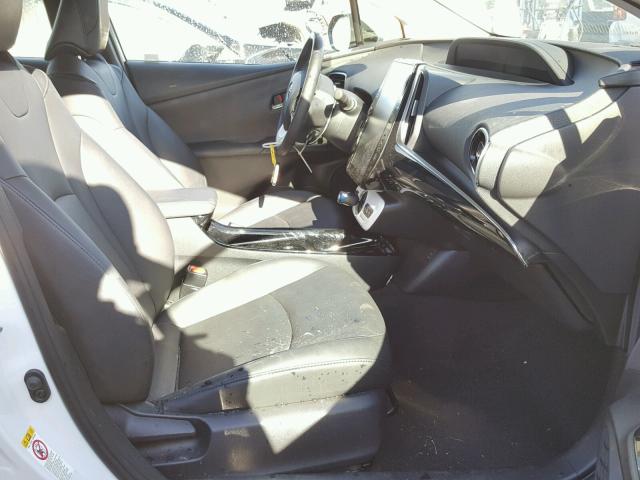 JTDKARFPXH3016943 - 2017 TOYOTA PRIUS PRIM თეთრი ფოტო 5