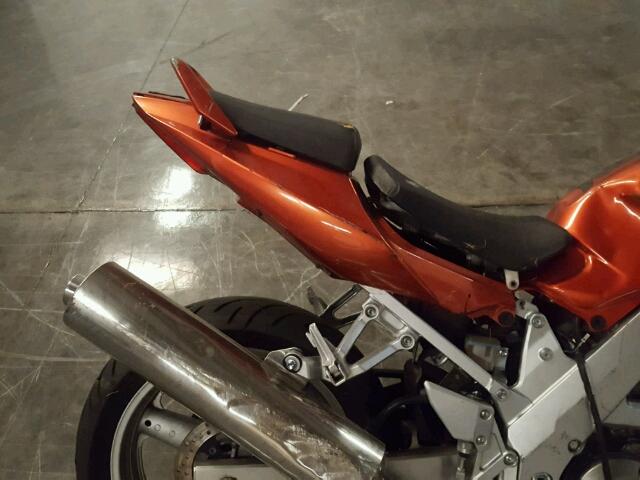 JS1VP53A632103011 - 2003 SUZUKI SV650 ORANGE photo 6