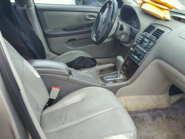 JN1CA31D21T632725 - 2001 NISSAN MAXIMA GXE GRAY photo 5