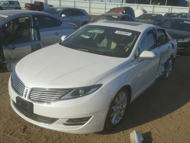 3LN6L2LU1GR612936 - 2016 LINCOLN MKZ Սպիտակ լուսանկար 2