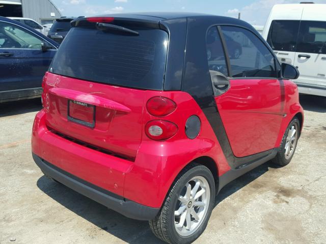 WMEEJ31X99K290533 - 2009 SMART FORTWO PUR RED photo 4