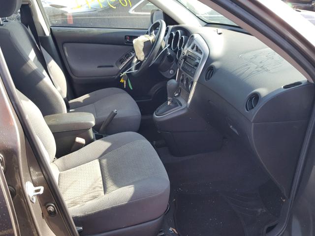 2T1KR32E78C692302 - 2008 TOYOTA MATRIX 灰色 照片 5
