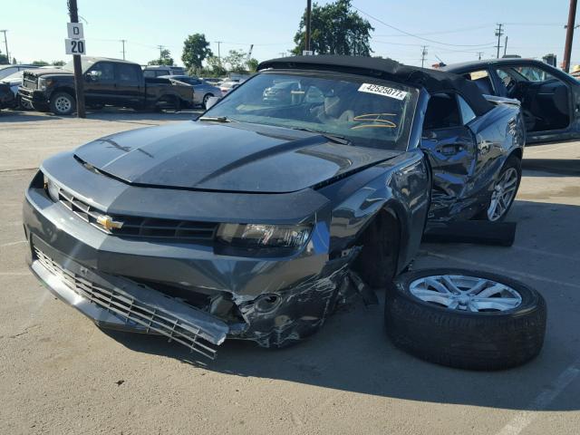 2G1FD3D36F9226717 - 2015 CHEVROLET CAMARO LT GRAY photo 2