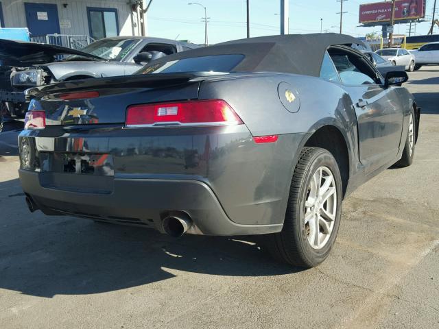 2G1FD3D36F9226717 - 2015 CHEVROLET CAMARO LT GRAY photo 4