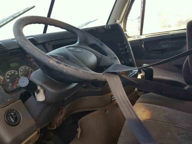 3AKJGLDV8ESFR3670 - 2014 FREIGHTLINER CASCADIA 1 CREAM photo 5