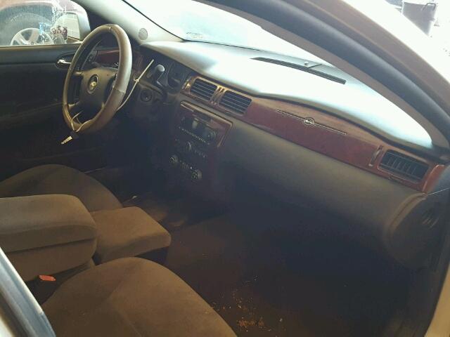 2G1WT58KX69156994 - 2006 CHEVROLET IMPALA 银色 照片 5