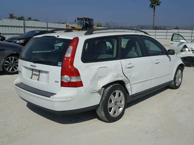 YV1MW390862183319 - 2006 VOLVO V50 2.4I WHITE photo 4