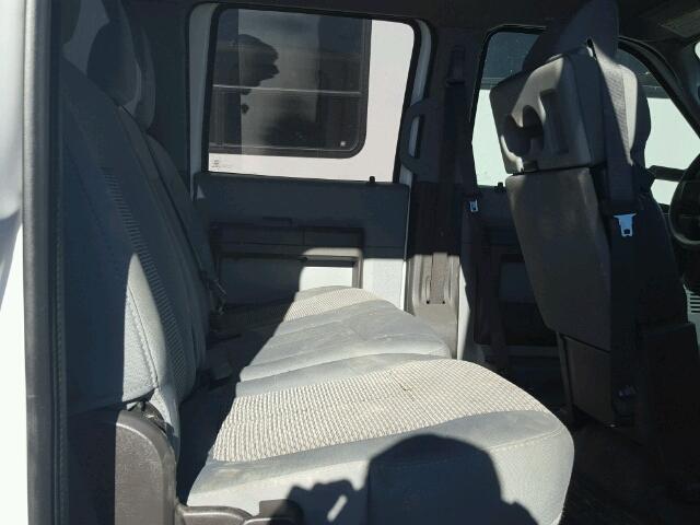 1FT8W3CT8CEB15378 - 2012 FORD F350 SUPER WHITE photo 6