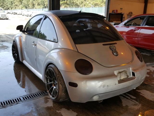 3VWCD21C2YM456397 - 2000 VOLKSWAGEN NEW BEETLE ვერცხლისფერი ფოტო 3