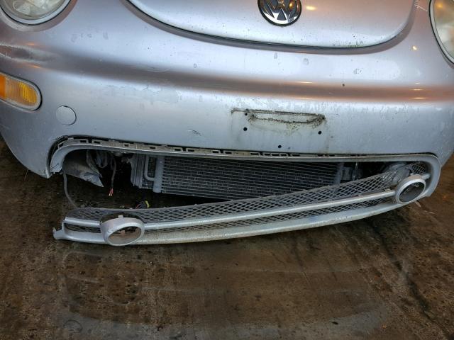 3VWCD21C2YM456397 - 2000 VOLKSWAGEN NEW BEETLE ვერცხლისფერი ფოტო 9