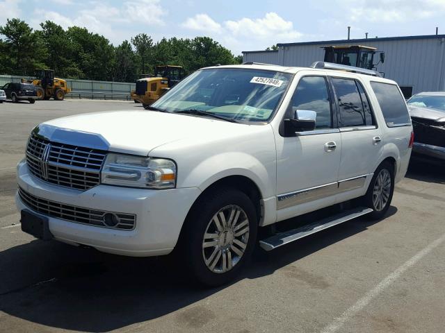 5LMFU285X7LJ16527 - 2007 LINCOLN NAVIGATOR 白色 照片 2