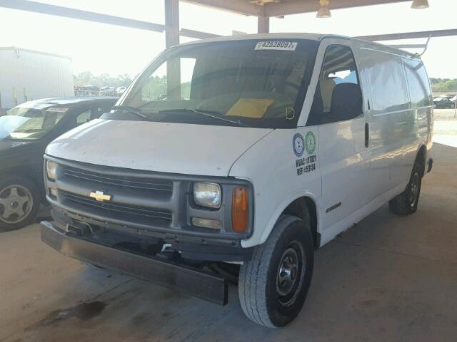 1GCHG35R6T1032473 - 1996 CHEVROLET VAN G3500 WHITE photo 2