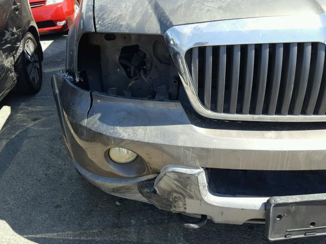 5LMFU27R73LJ45787 - 2003 LINCOLN NAVIGATOR Qara foto 9