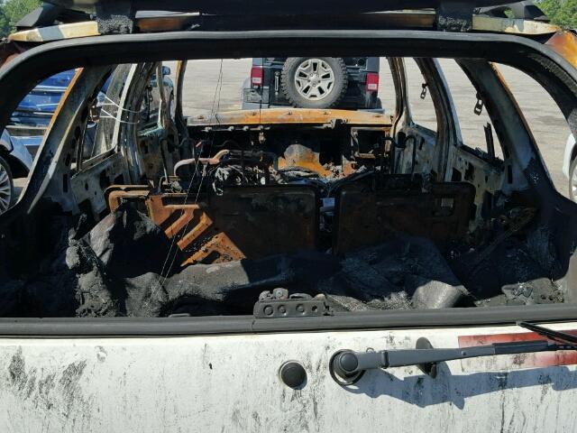 1GNDT13W61K211859 - 2001 CHEVROLET BLAZER BURN photo 10