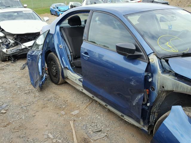 3VW2K7AJ6FM255225 - 2015 VOLKSWAGEN JETTA BASE BLUE photo 9